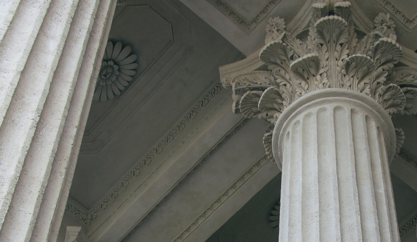 Corinthian columns 