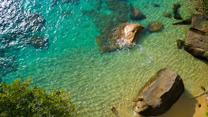 Birds eye photo of a beach in the Seychelles